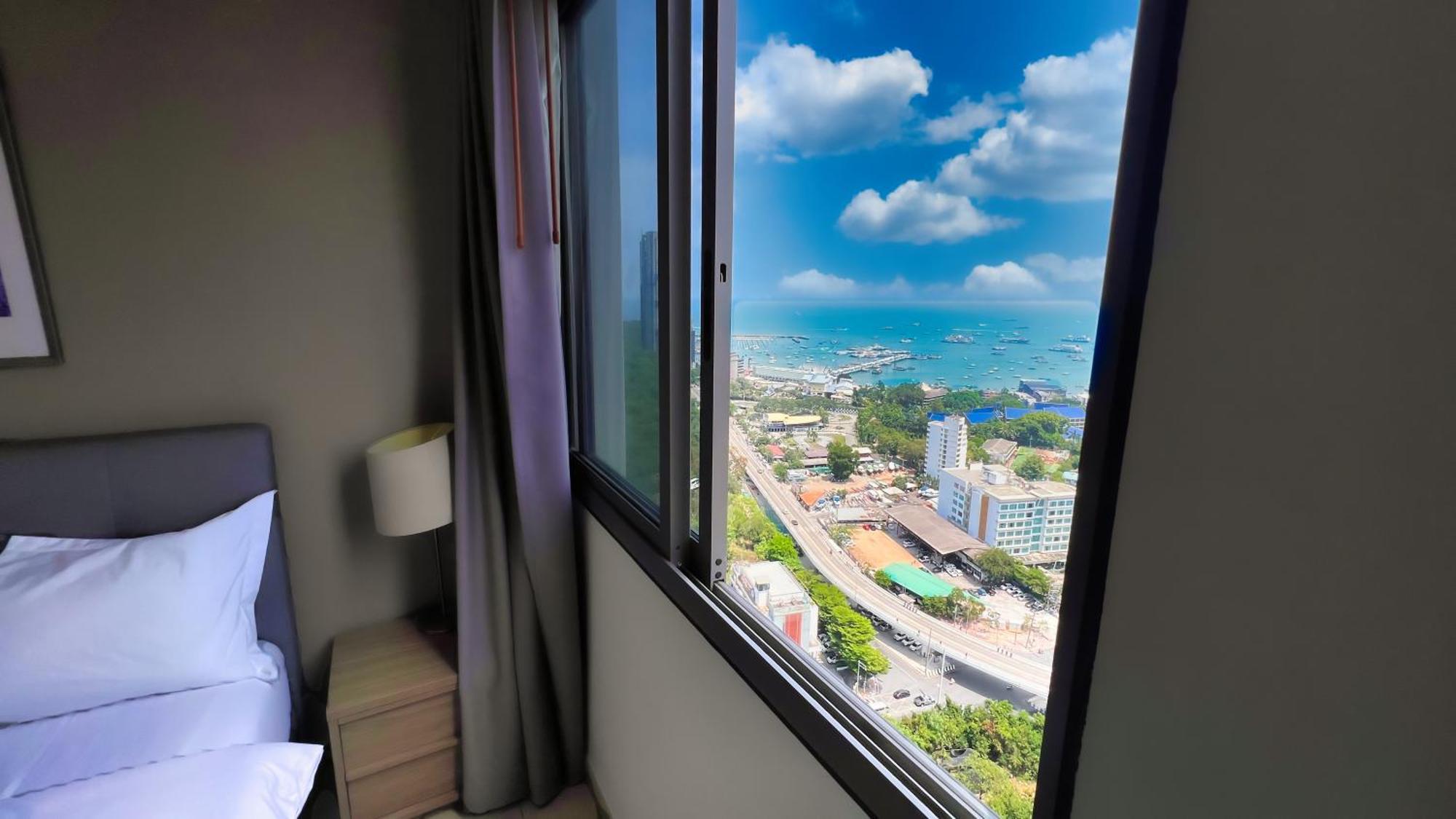 Walking Street Unixx Condo Beautiful Sea View Pattaya Esterno foto