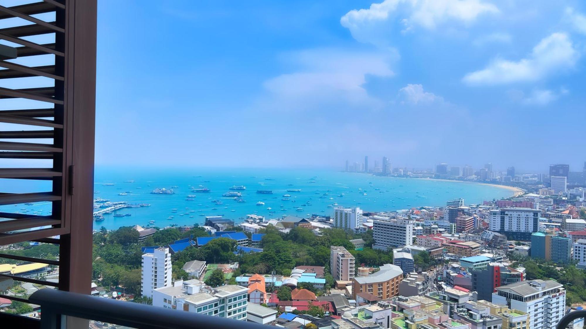 Walking Street Unixx Condo Beautiful Sea View Pattaya Esterno foto