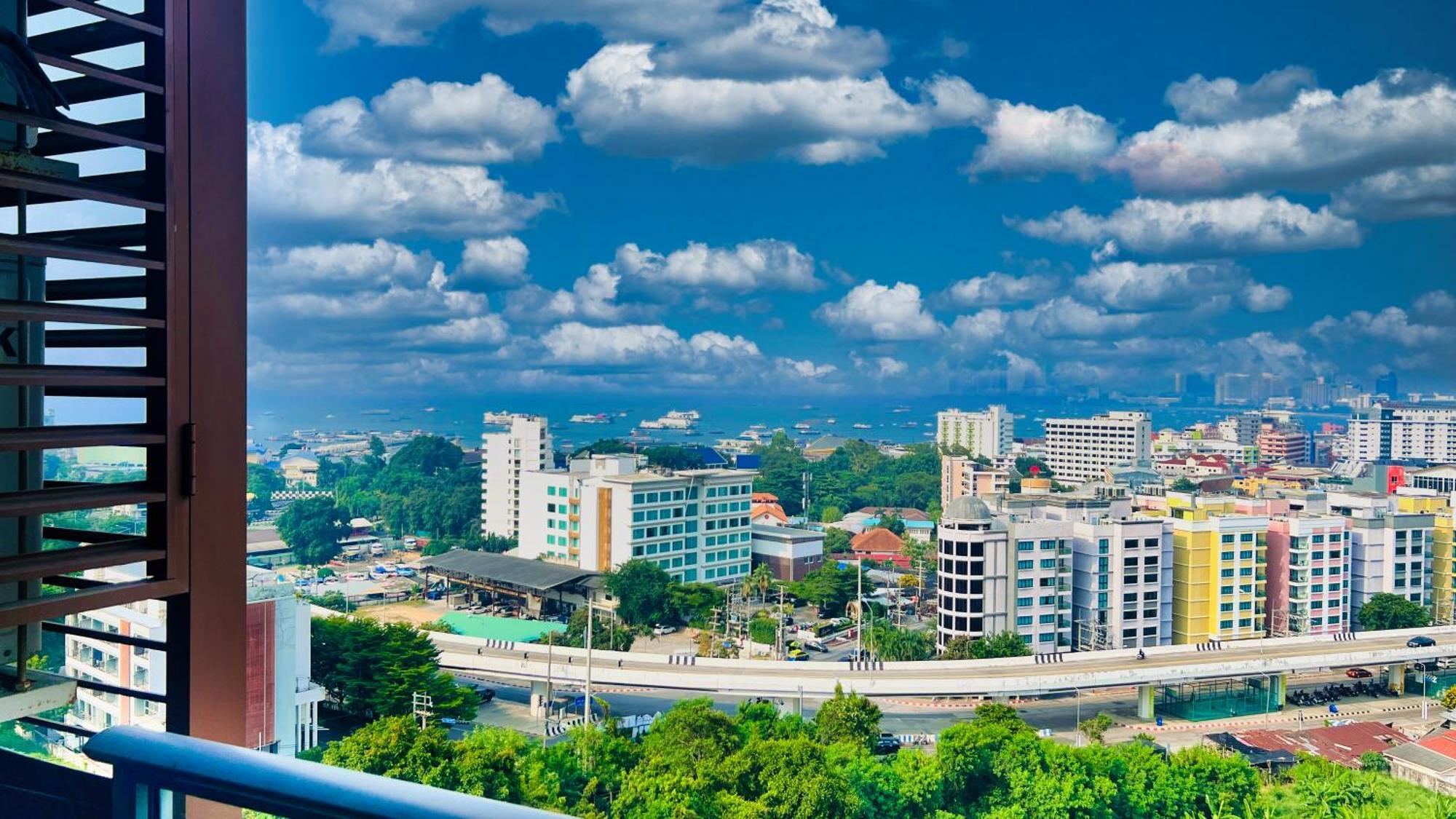 Walking Street Unixx Condo Beautiful Sea View Pattaya Esterno foto